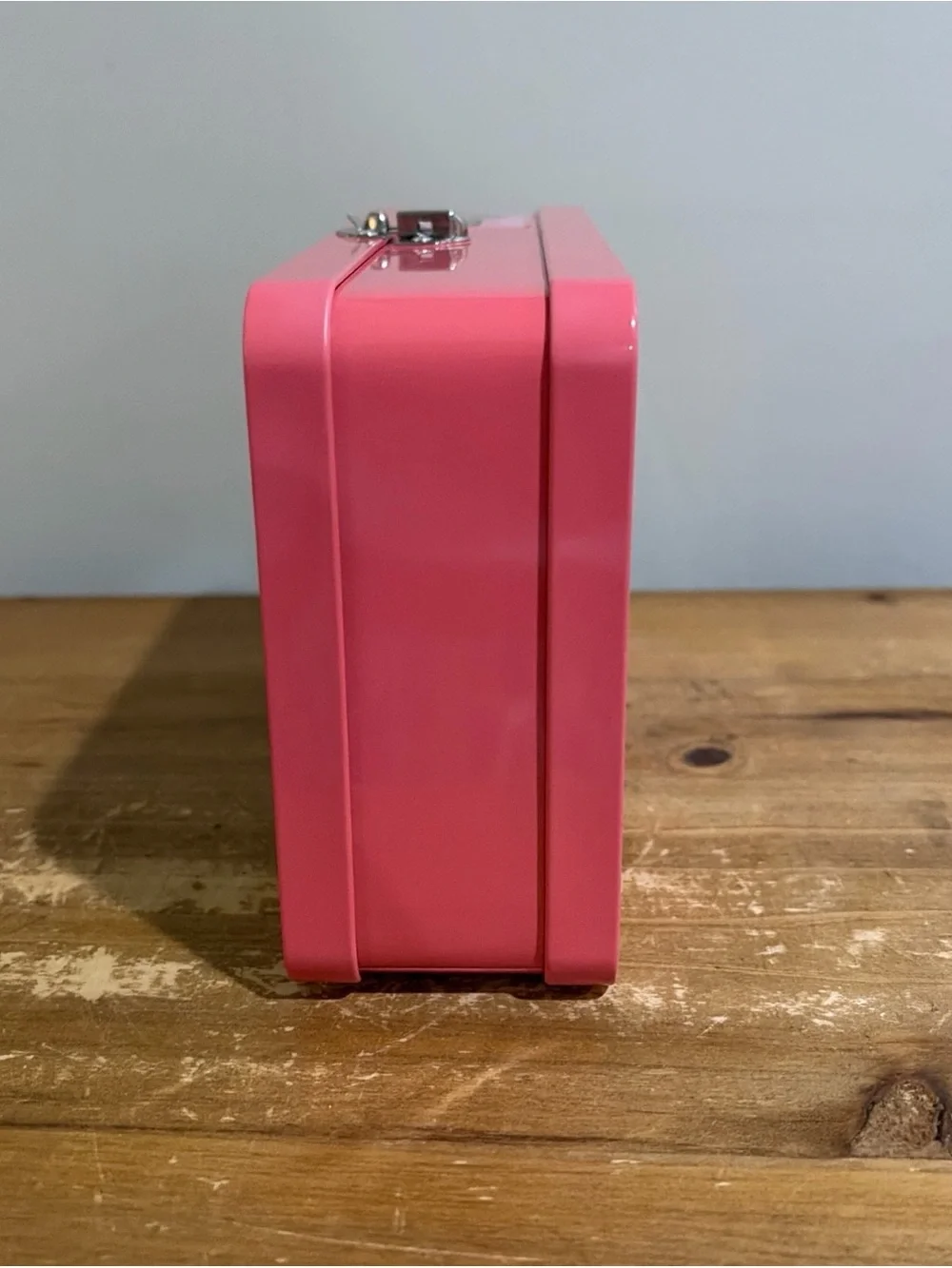 Nintendo durable pink